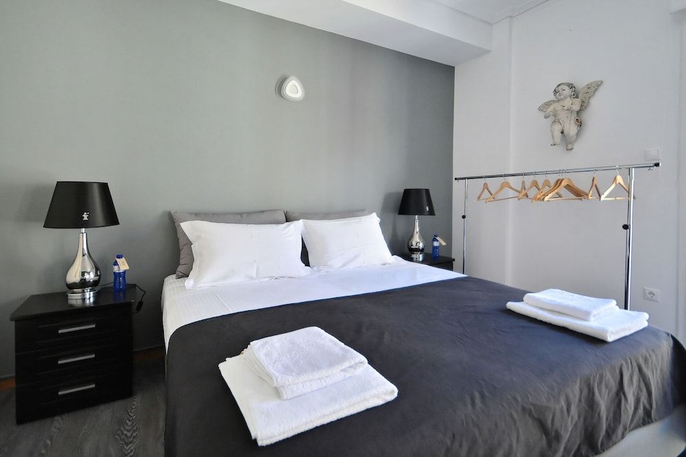 undefined Plaka Elegant Apartment 8