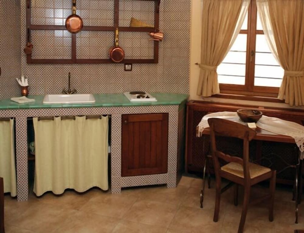 Roes Suites Junior Suite 9