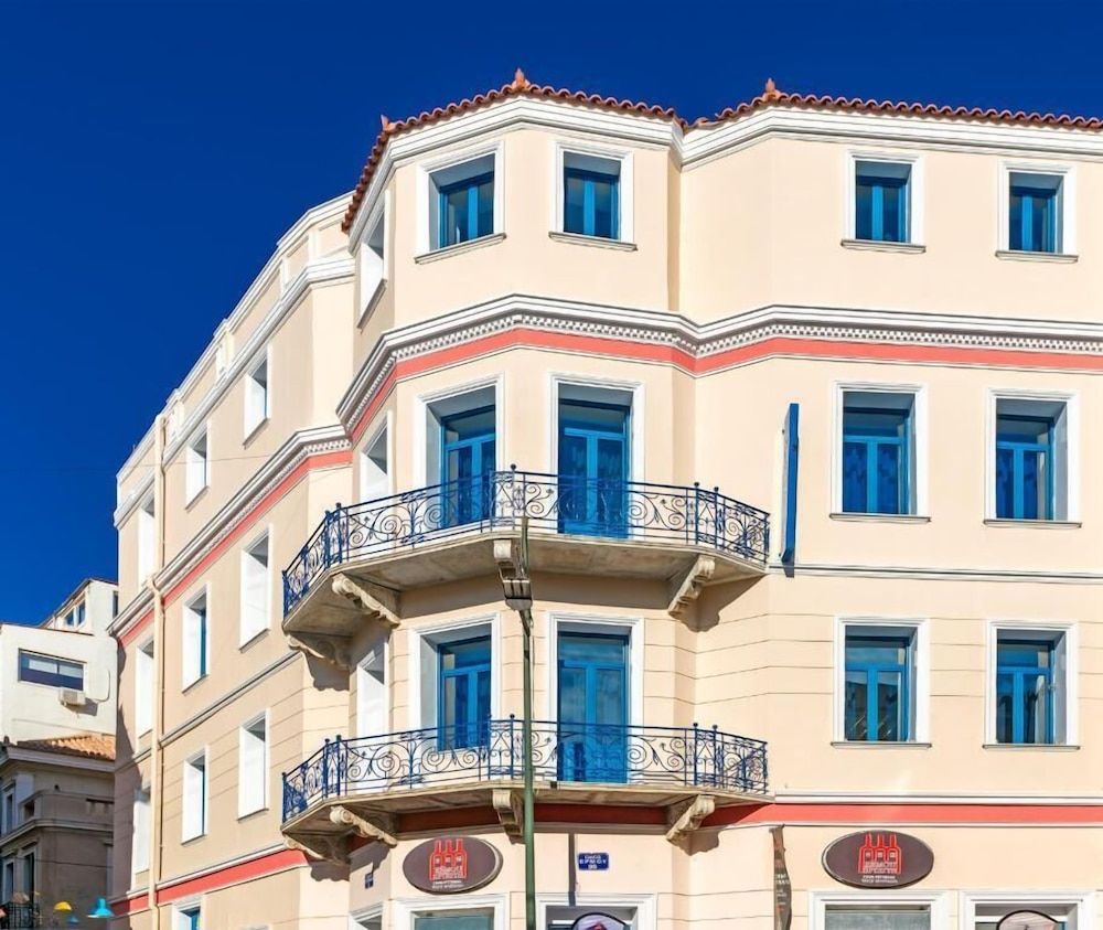 undefined Lotus Center Apartments 5