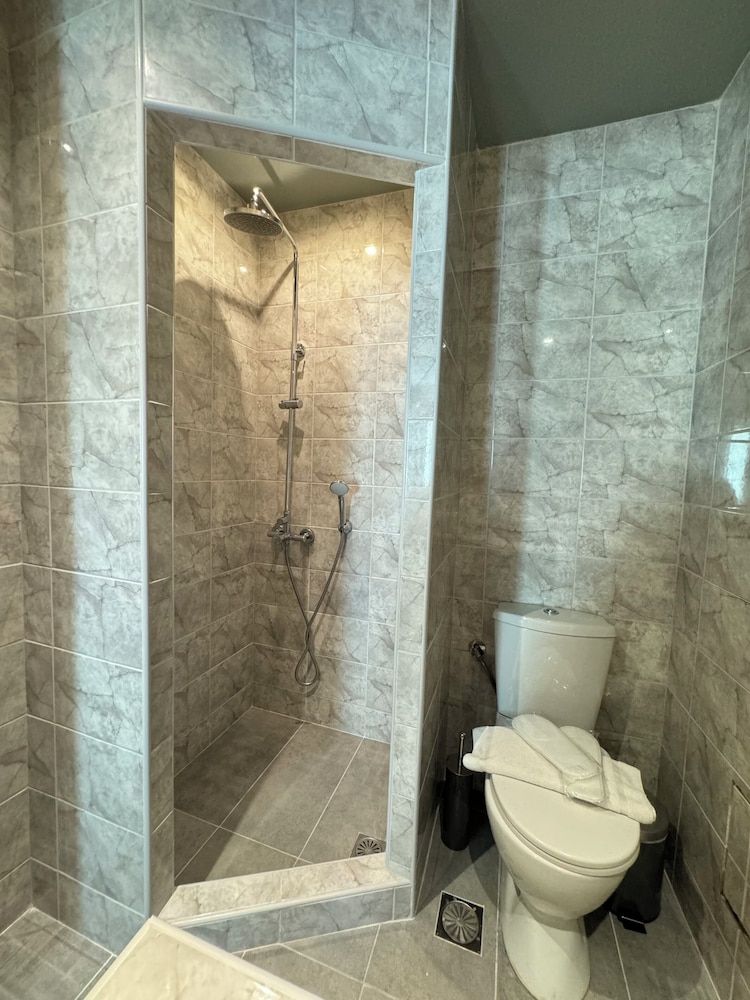 Lotus Center Apartments Standard Apartment, 1 Bedroom 7