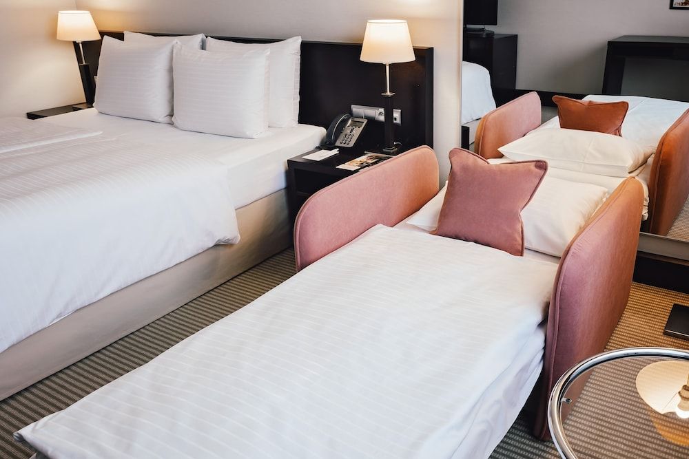 Standard Room, 1 Queen Bed with Sofa bed