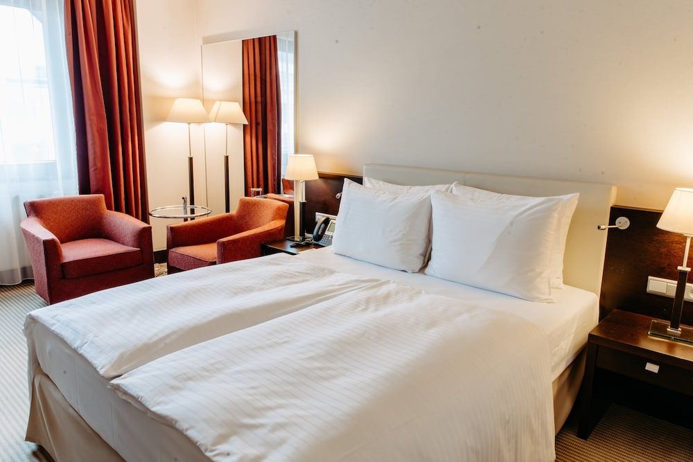Standard Room, 1 Queen Bed