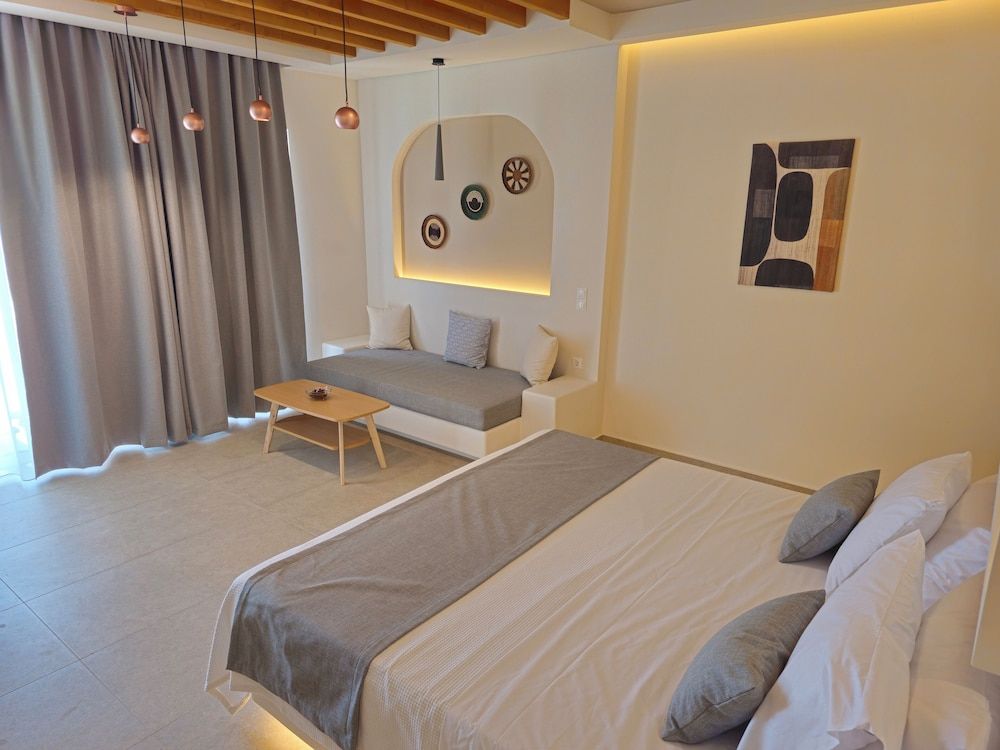 Moonlight Apartments & Suites Grand Double Room 3