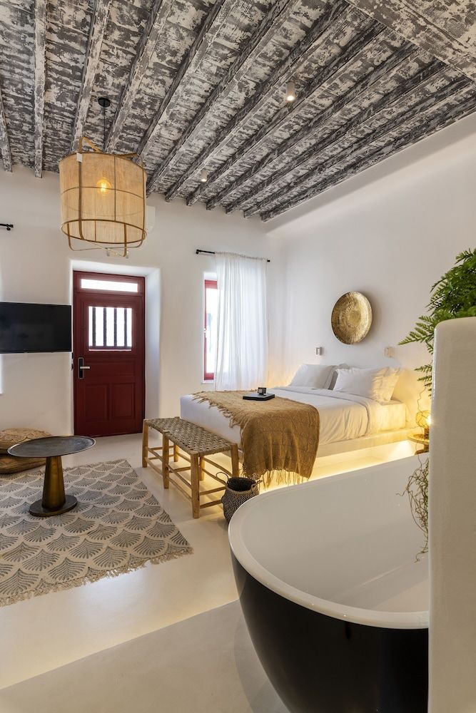 Suite, Multiple Beds, Sea View