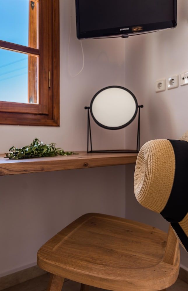 Konstantinos Superior Room, Sea View (1st Floor) 33