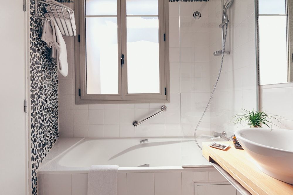 Hôtel Excelsior Opéra Triple Room 11