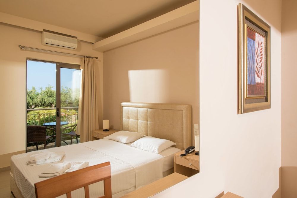 Basic Double Room