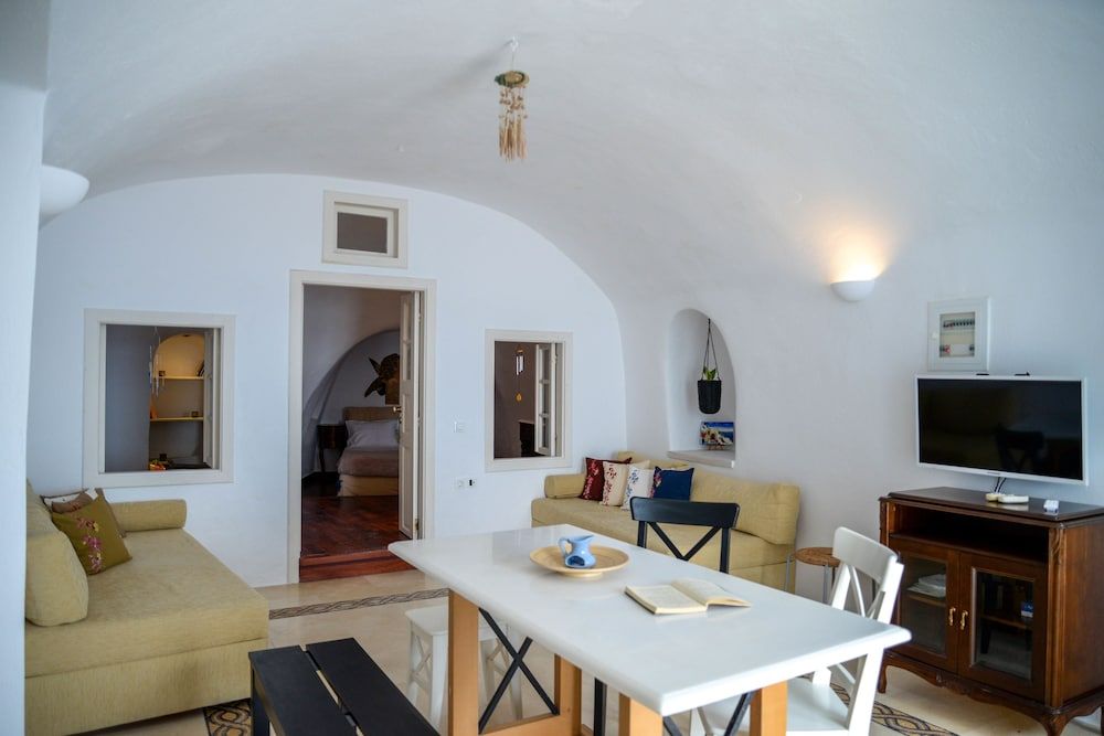 Genesis Cave Houses House, 1 Bedroom (Cave) 6