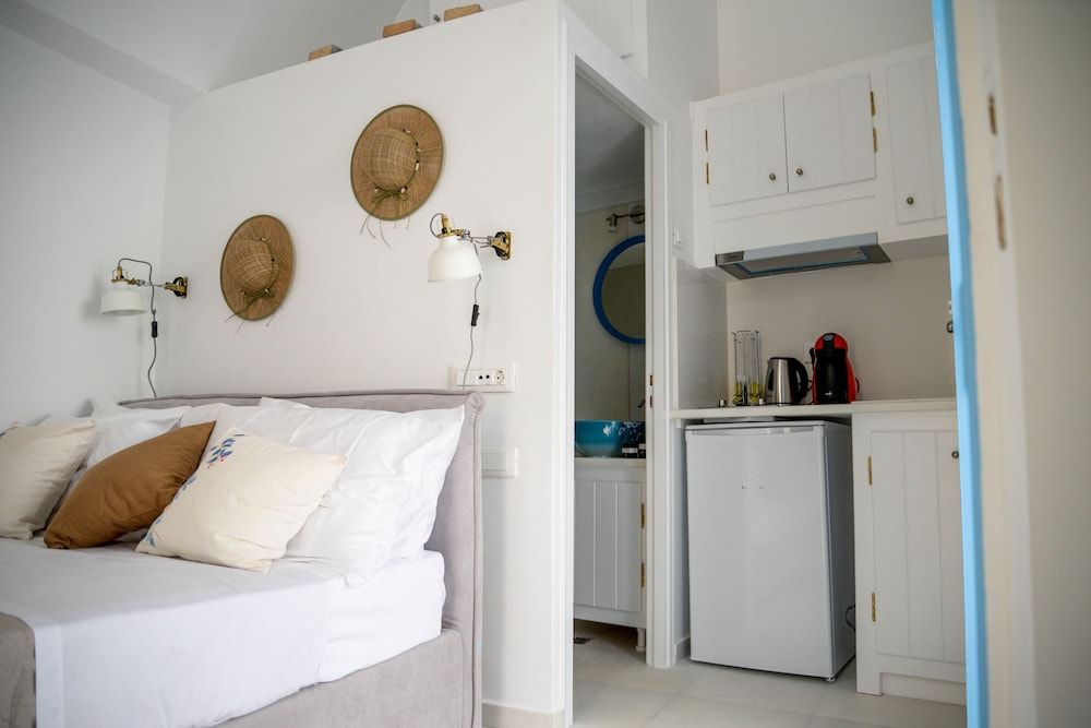 Genesis Cave Houses Double Room, Sea View 2