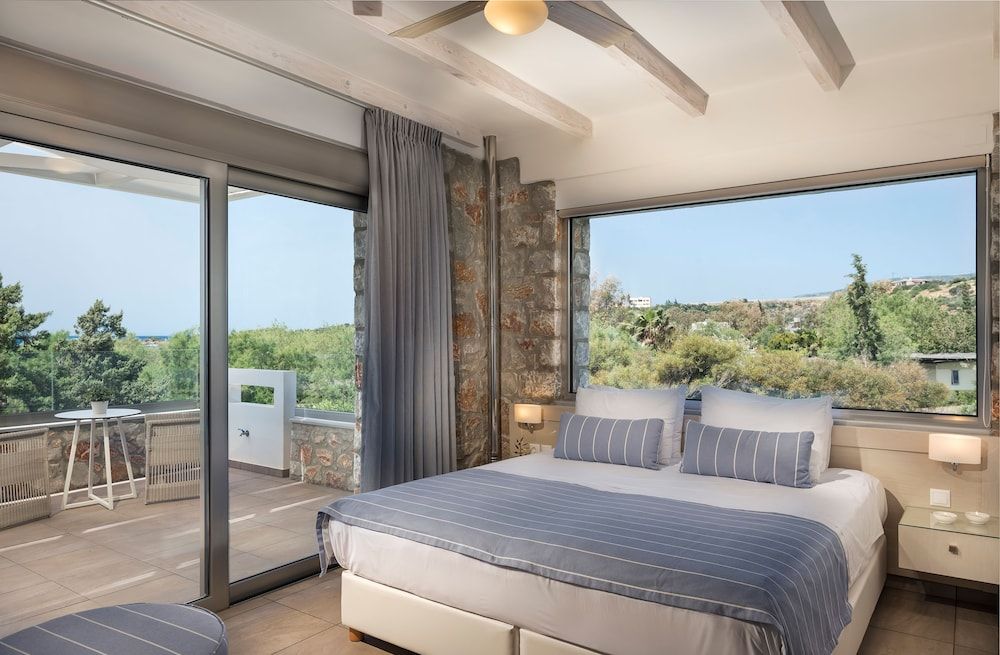 Luxury Villa, 1 Bedroom, Private Pool, Beachside (Ammos)