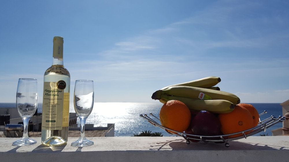 Varmy Gallery Studio 8