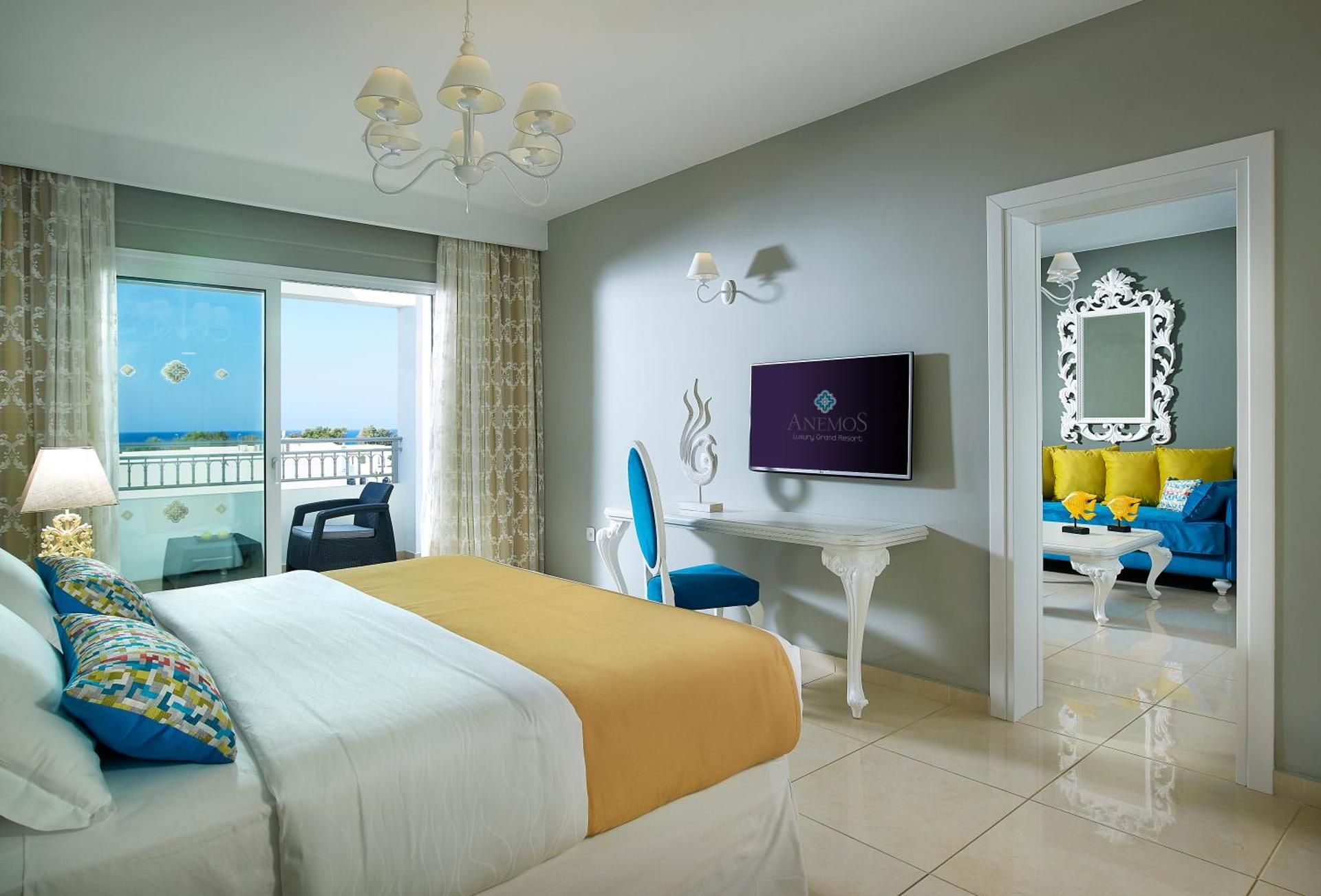 Deluxe Suite