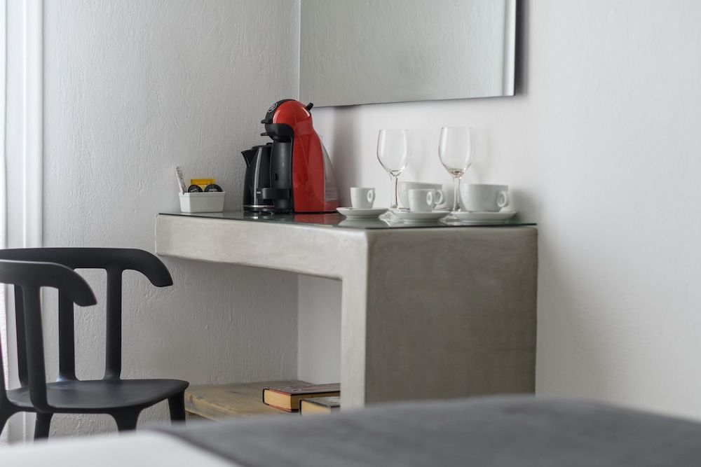 Cova Mykonos Suites Standard Room, Pool Access, Sea View 11