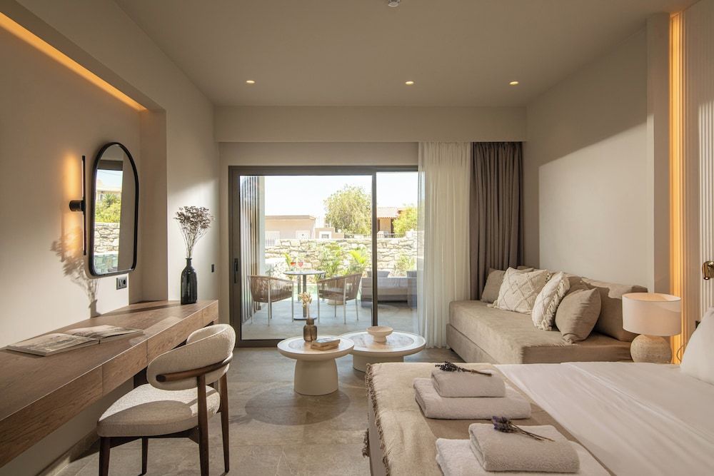 Junior Suite, Private Pool