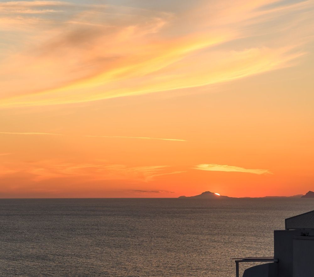 undefined Gaia Suites 6