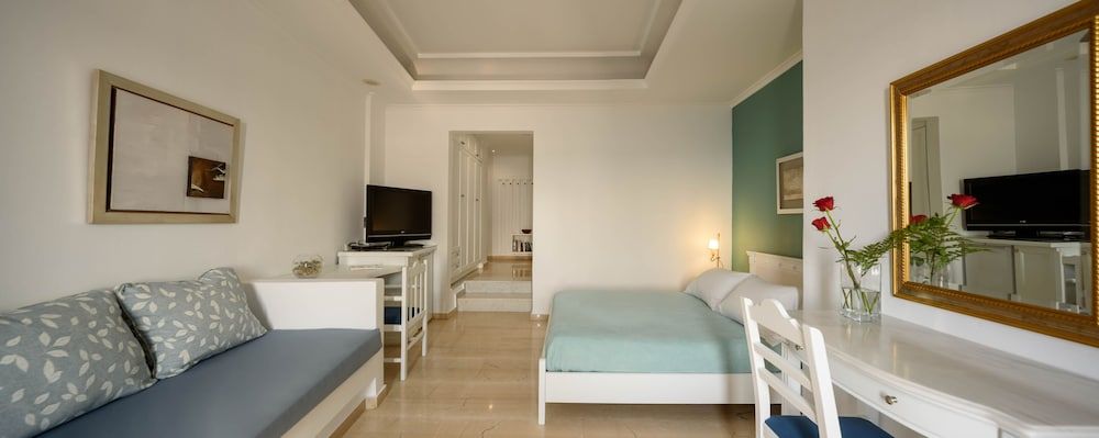 undefined Villa Renos