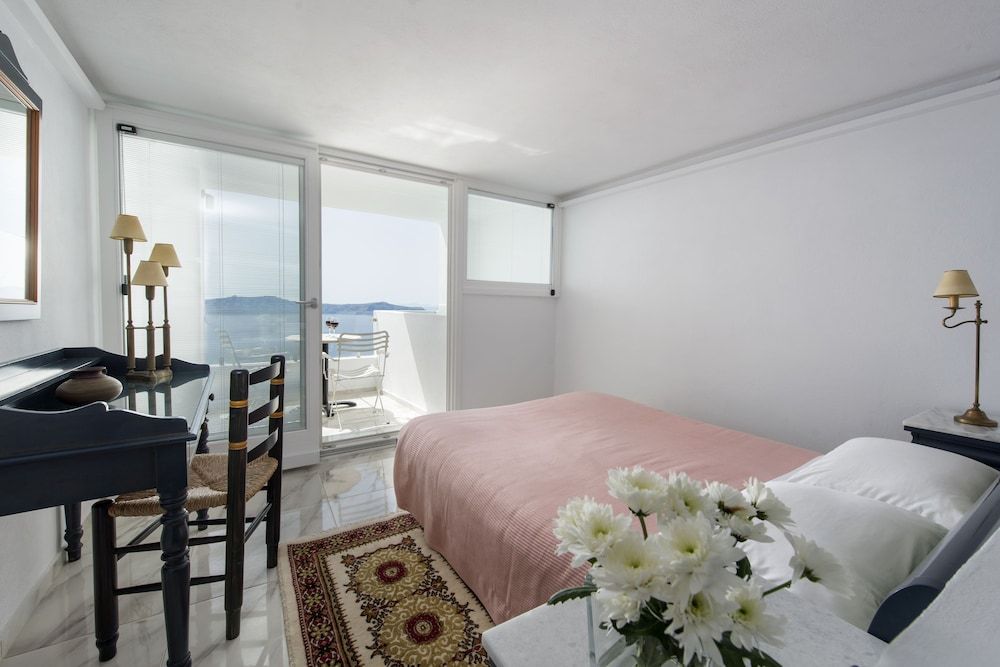 undefined Villa Renos 10
