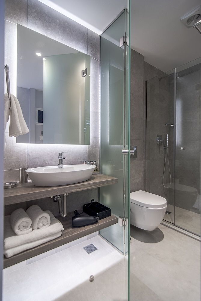 Acropolis Stay Economy Double Room 6