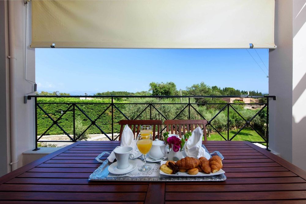Luxury Villa, 4 Bedrooms, Private Pool
