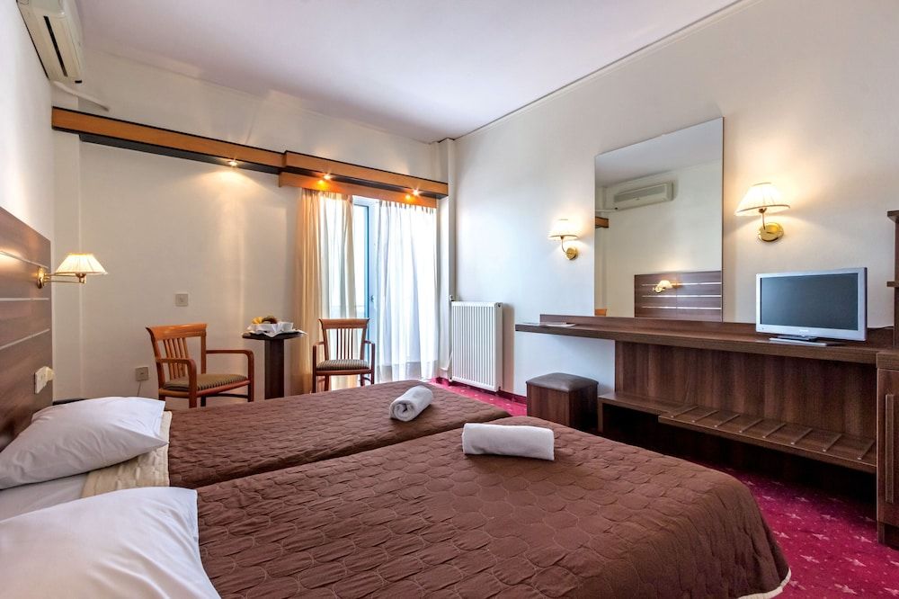 Philippion Hotel Double Room 2