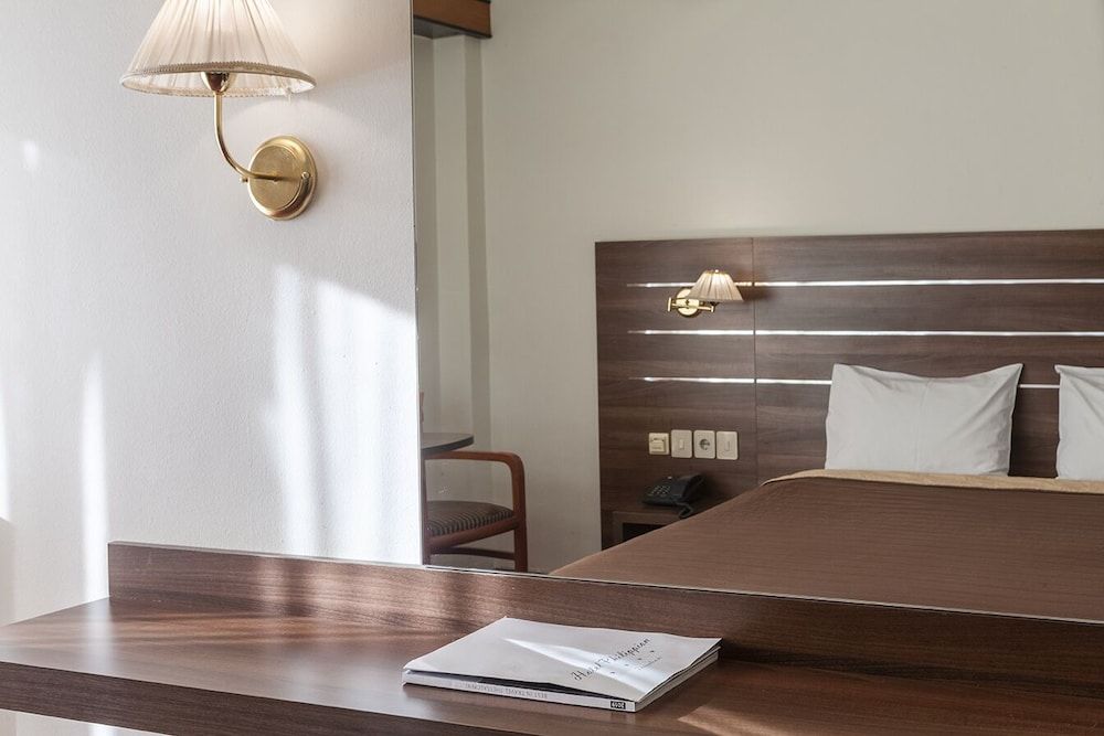 Philippion Hotel Double Room 3