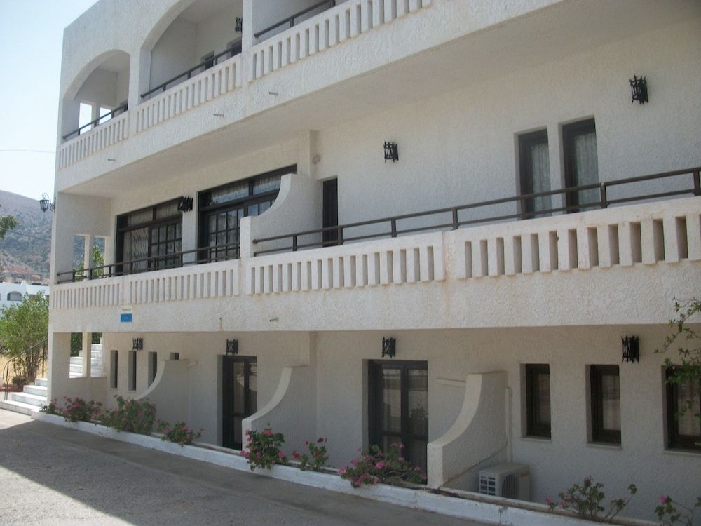 Efi Hotel
