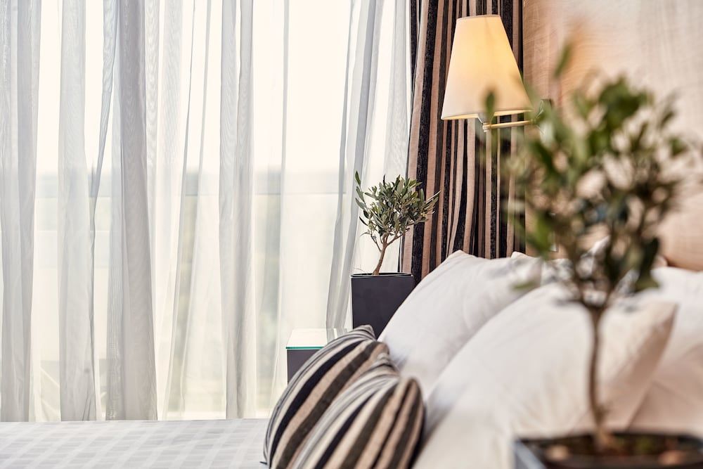 Comfort Double Room (Pool and Sea View)