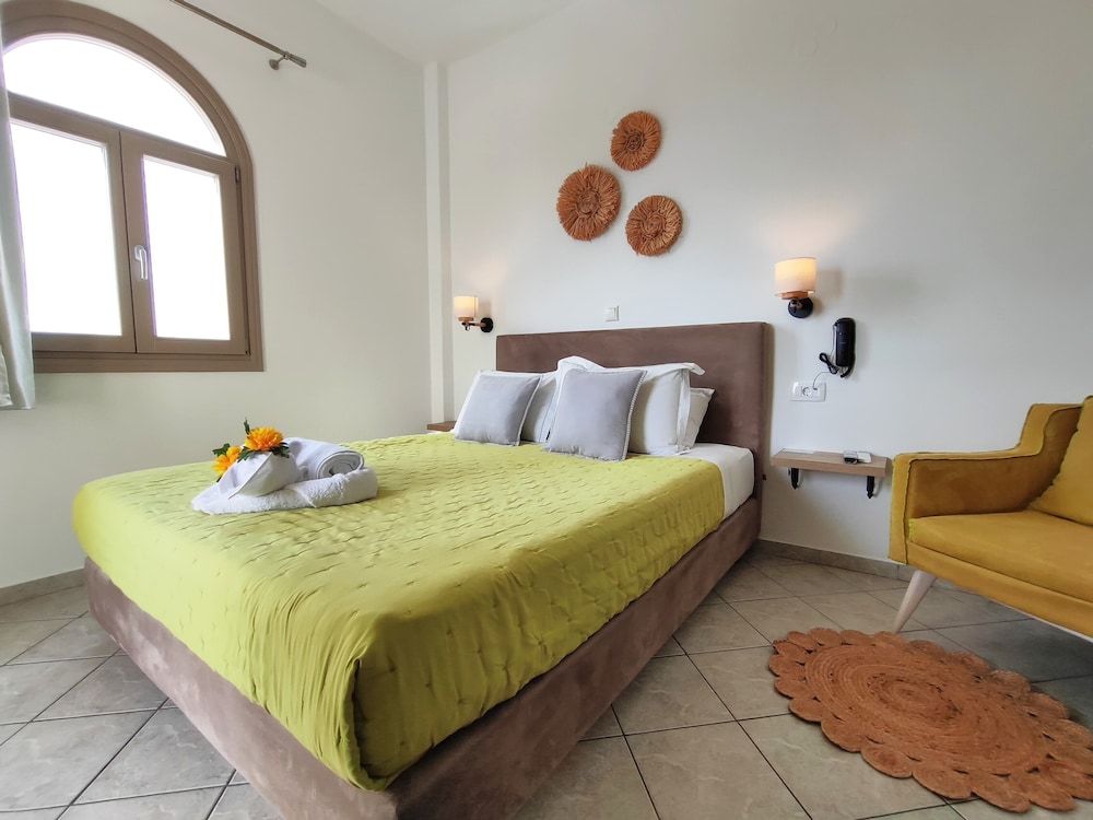 Nemesis Deluxe Double Room with Sunrise View 2