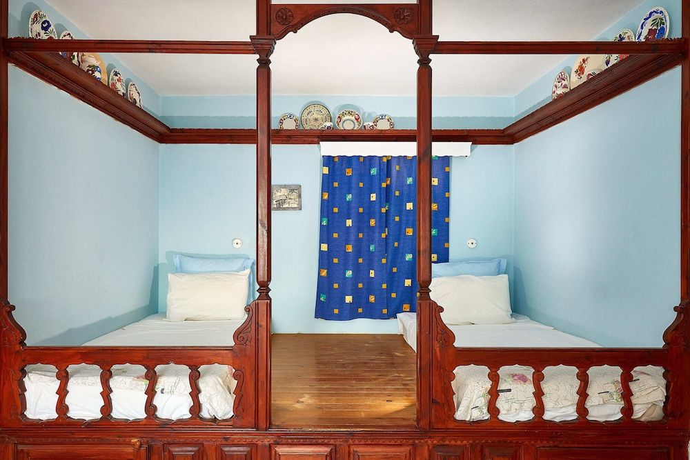 Glaros Hotel Apartment 9