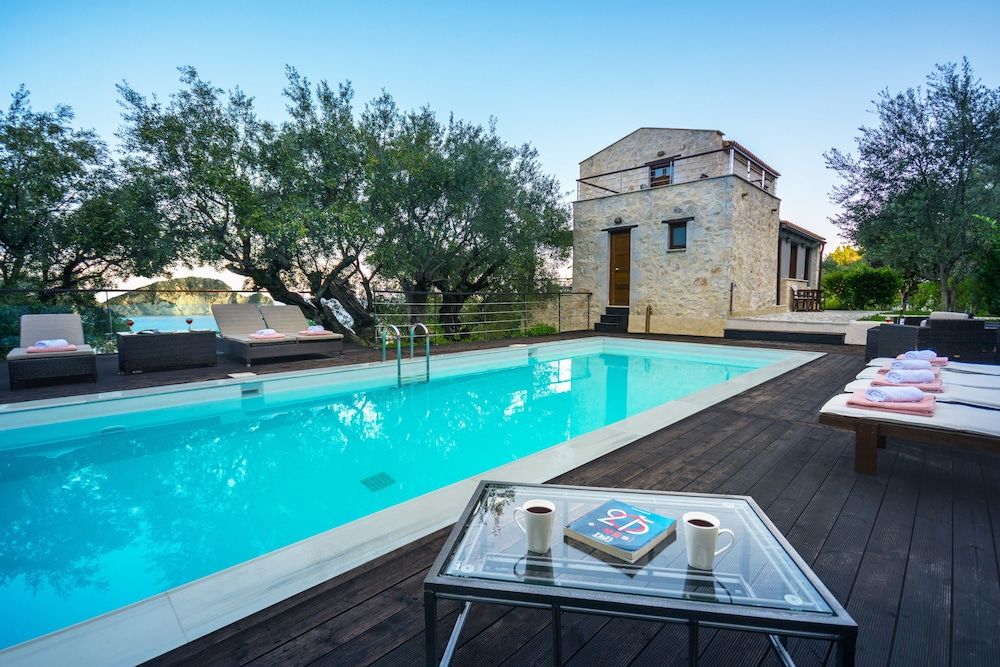 Deluxe Suite, Private Pool, Sea View