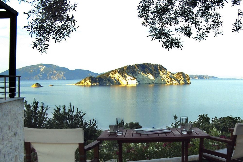 Deluxe Suite, Private Pool, Sea View