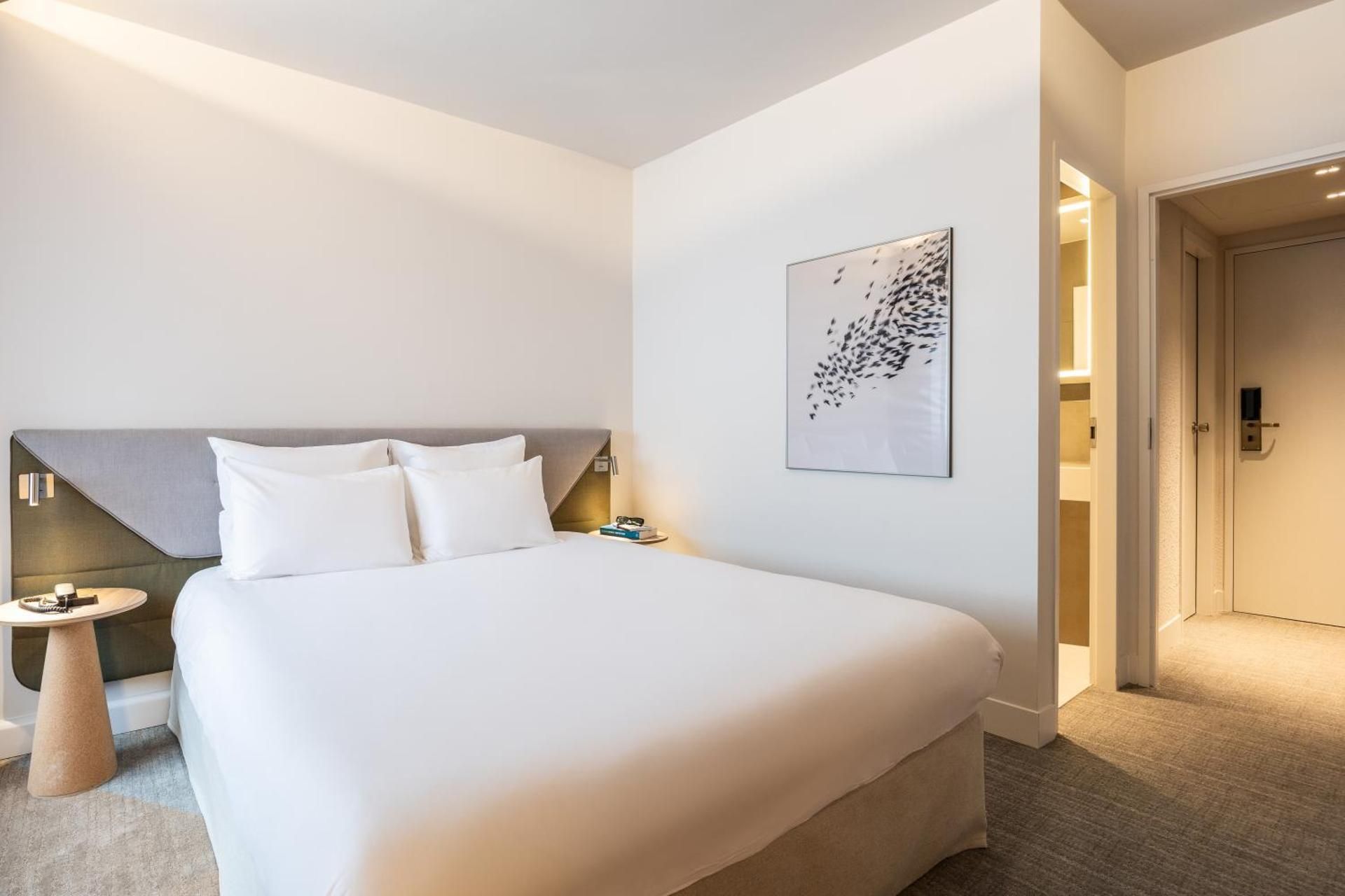 Standard Room - 1 Double Bed