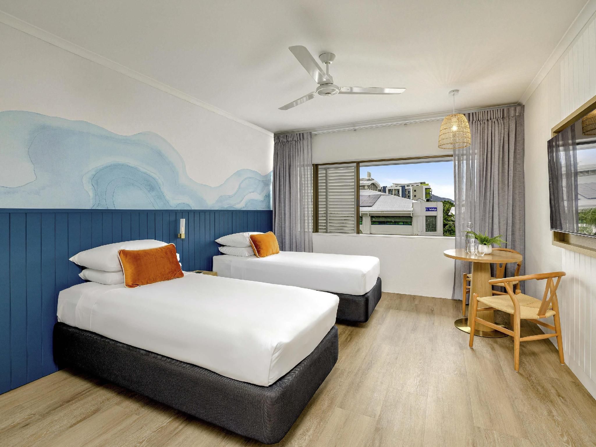 undefined Mercure Cairns 6