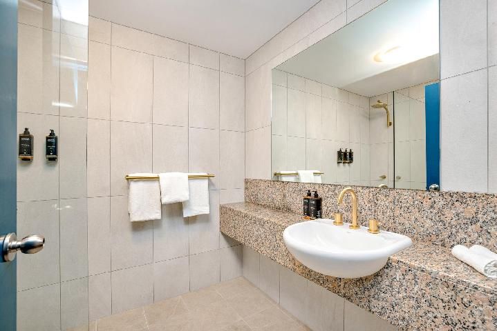 undefined Mercure Cairns 5