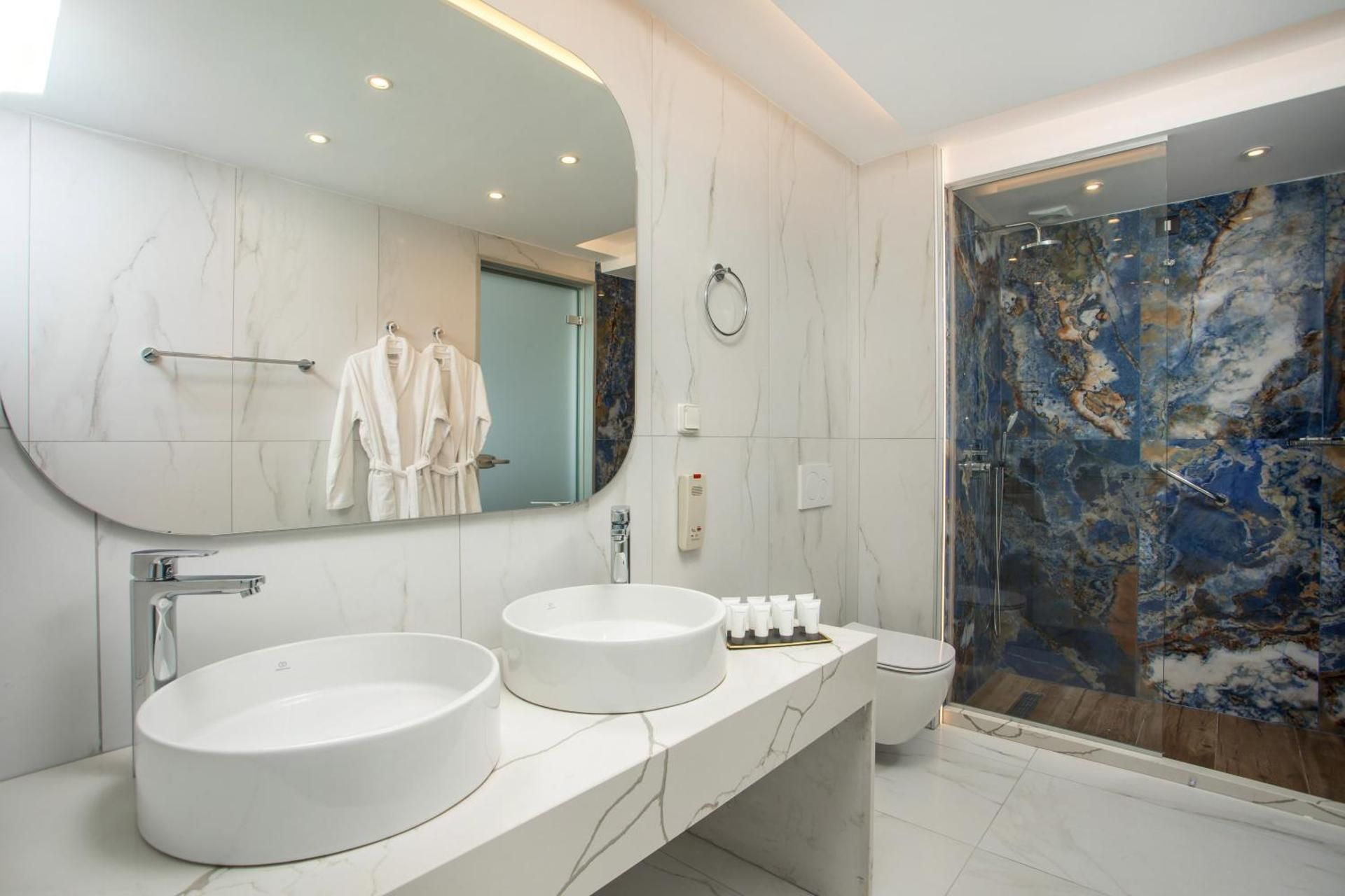 Executive Suite with Sea View & Private Pool (Adults Only)