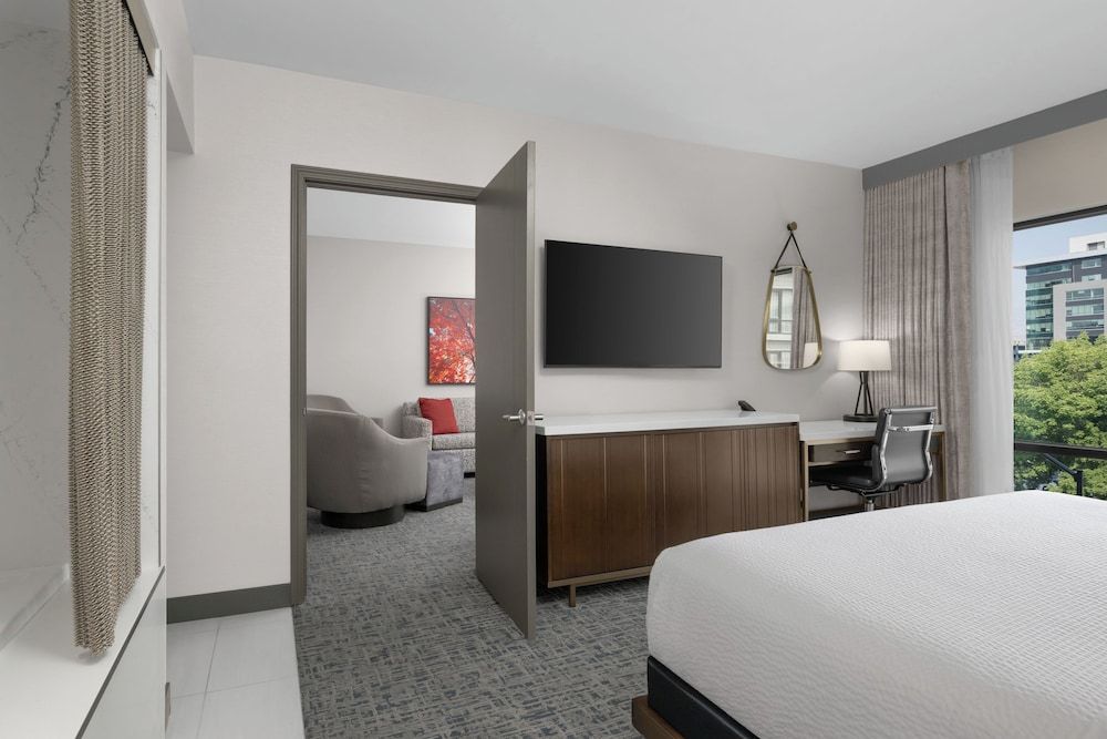 Hotel 43 Capitol Parlor Suite