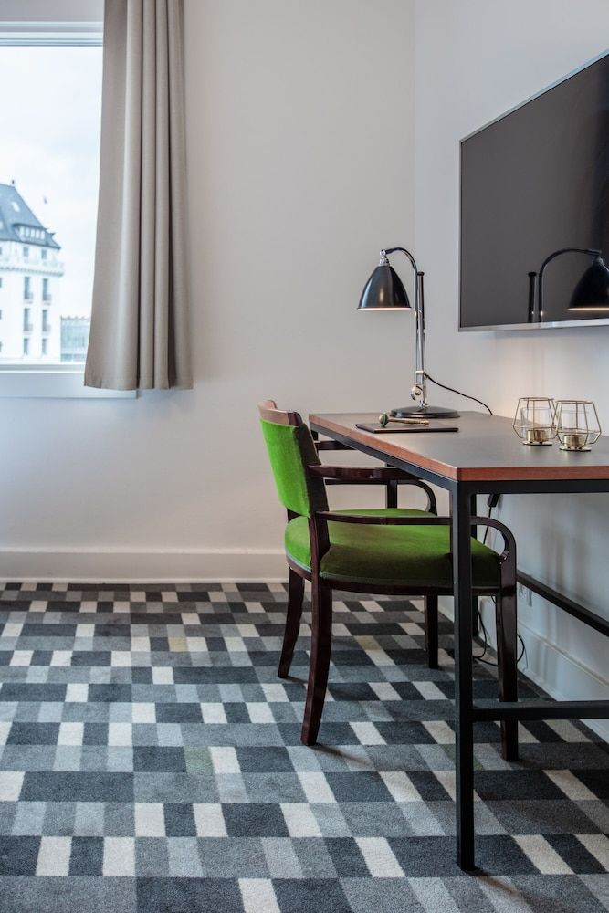 undefined Hotel Astoria, BW Signature Collection 3