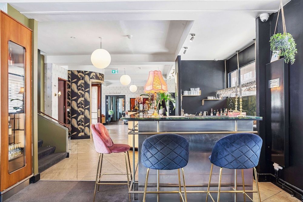 undefined Hotel Astoria, BW Signature Collection 9