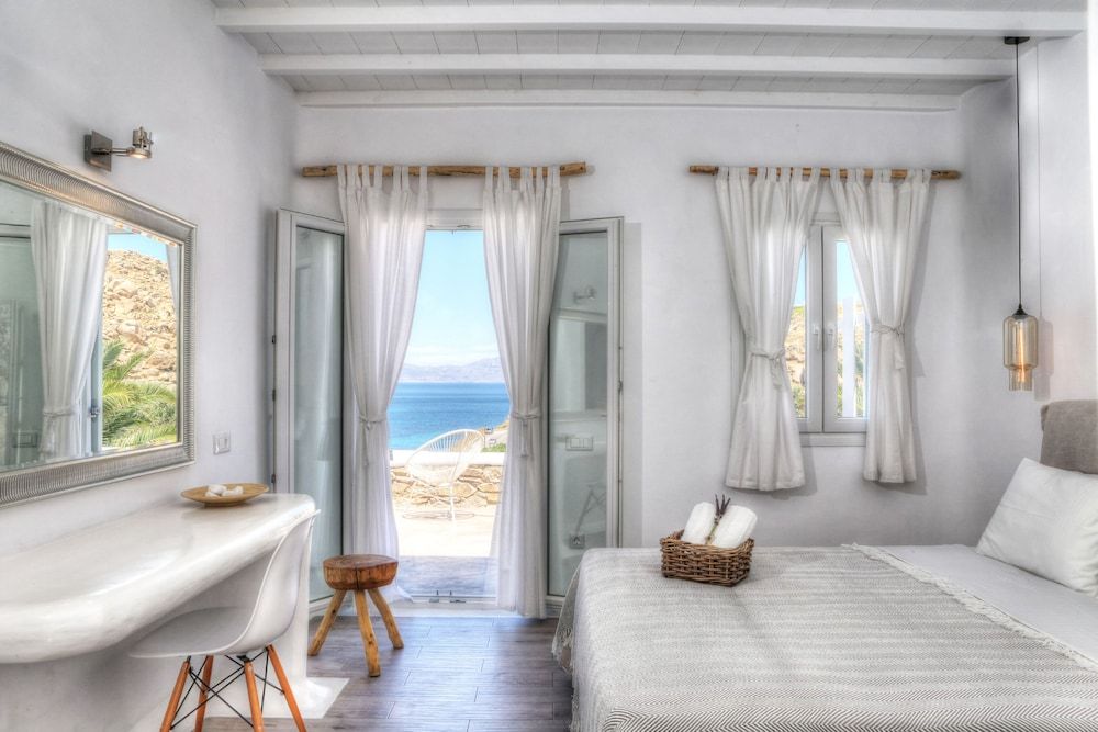 undefined Aelia Mykonos