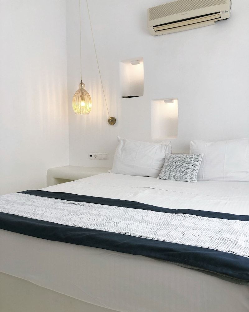 Taki's Guests Deluxe Room, Non Smoking, City View 5