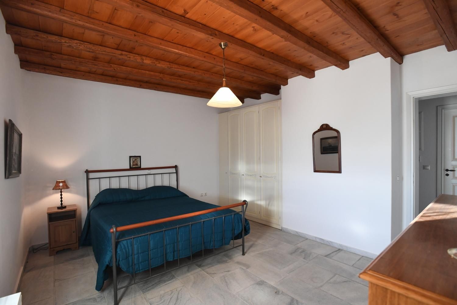 Two Bedroom Villa with sea view 4