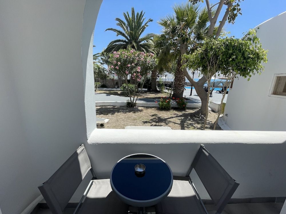 Albatros Hotel Economy Twin Room 5