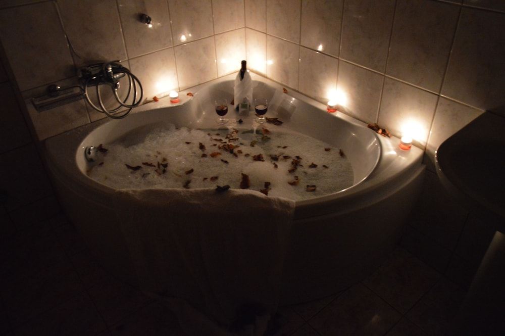 Hani Zisi Hotel Junior Suite, Fireplace, Sea View 10