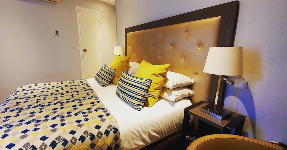 Hotel Eiffel Kennedy Basic Double Room 17