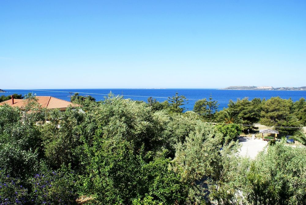 Oskars Studios & Apartments Superior Studio, Sea View 6