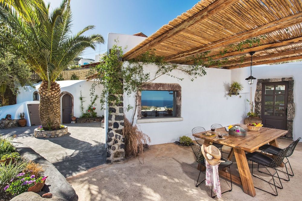 undefined Old Vourvoulos Houses 2