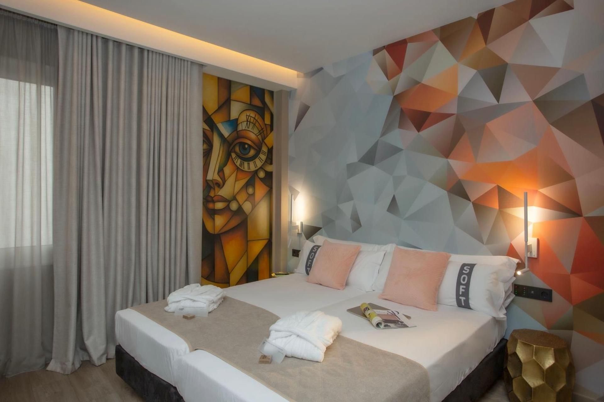 Connecting Double or Twin Rooms