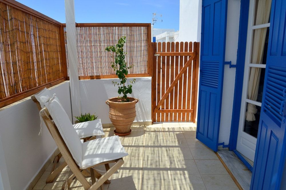Double Room, Partial Sea View, Ground Floor