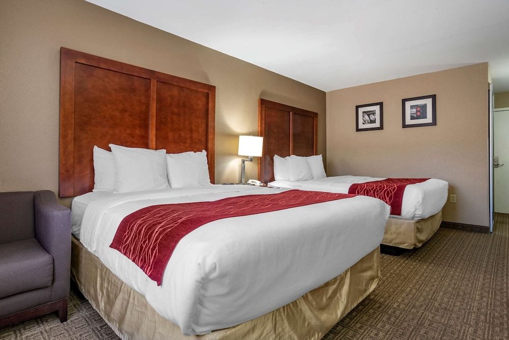 Room, 2 Queen Beds, Accessible, Non Smoking