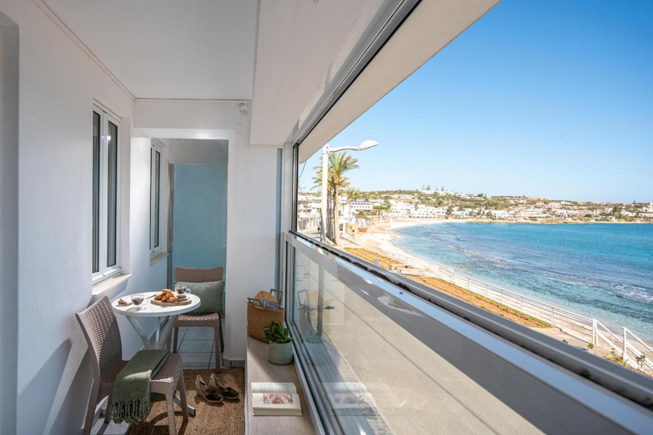 Studio with Sea View